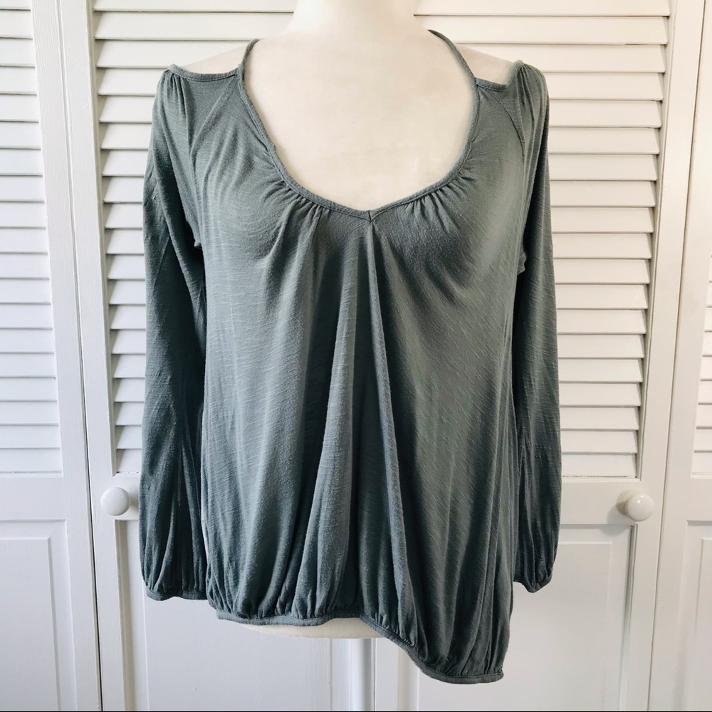 2/$25 FREE PEOPLE Green Viscose Cold Shoulder Top Size Extra Small